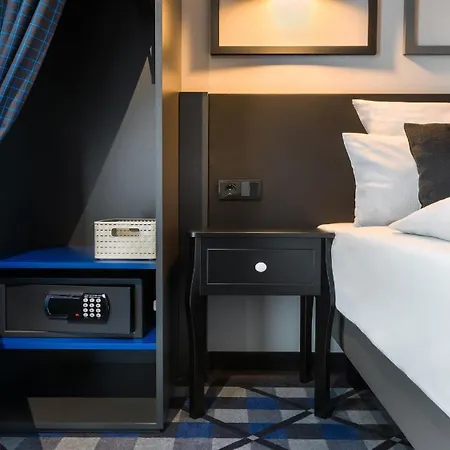 - The Niu, Square By Ihg Hotel City Airport Mannheim