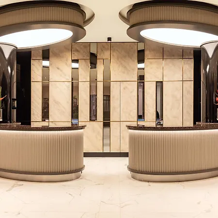 - The Niu, Square By Ihg 3*