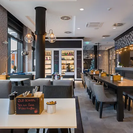 Hotel - The Niu, Square By Ihg 3*