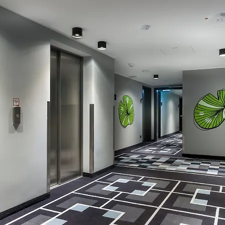 - The Niu, Square By Ihg 만하임