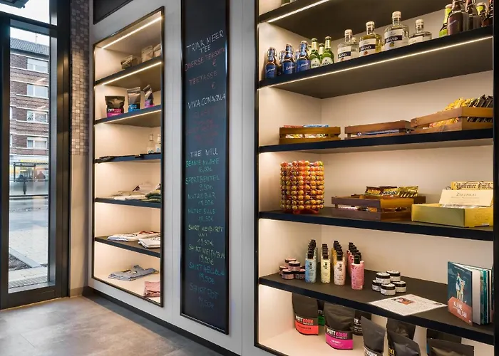 - The Niu, Square By Ihg 3*