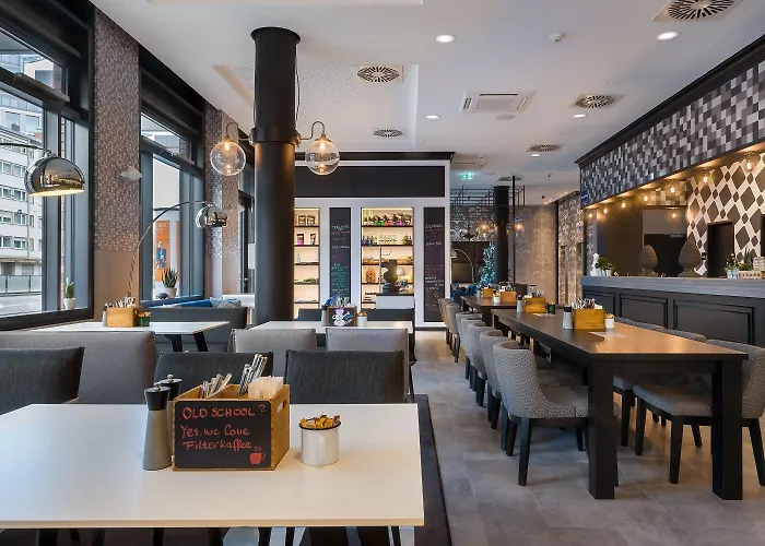 Hotel - The Niu, Square By Ihg 3*